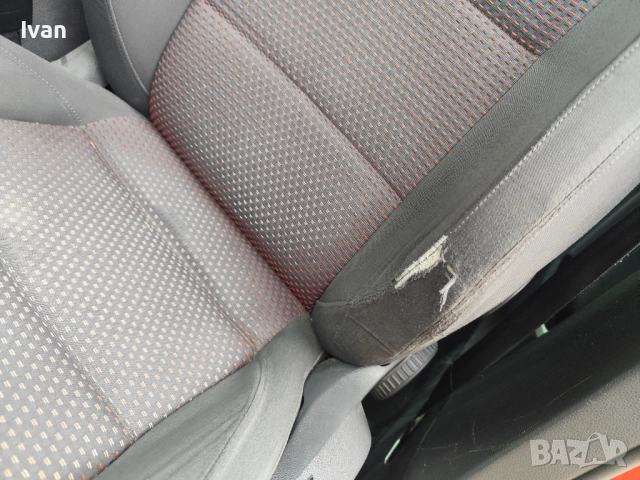 Салон Голф 5, снимка 5 - Части - 51772846