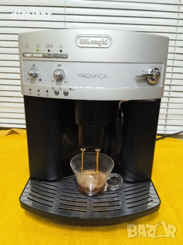 Кафе автомат Delonghi Magnifica , снимка 5 - Кафемашини - 53339591