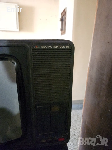 три ретро Велико търново телевизора 