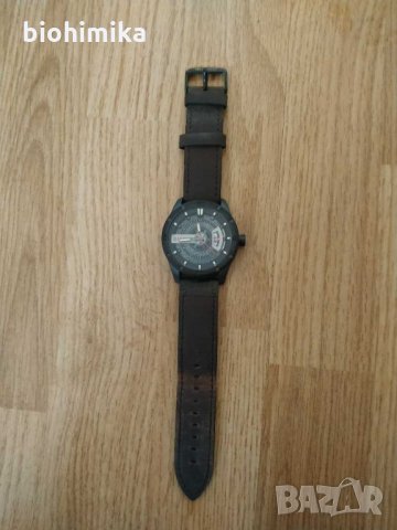 Стилен мъжки часовник