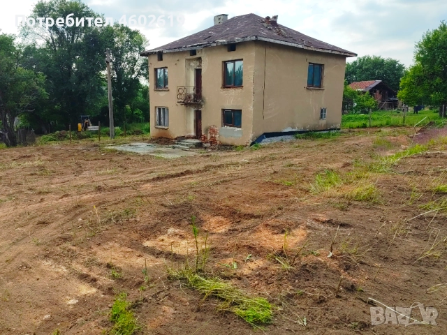 Къща Старо село, снимка 1