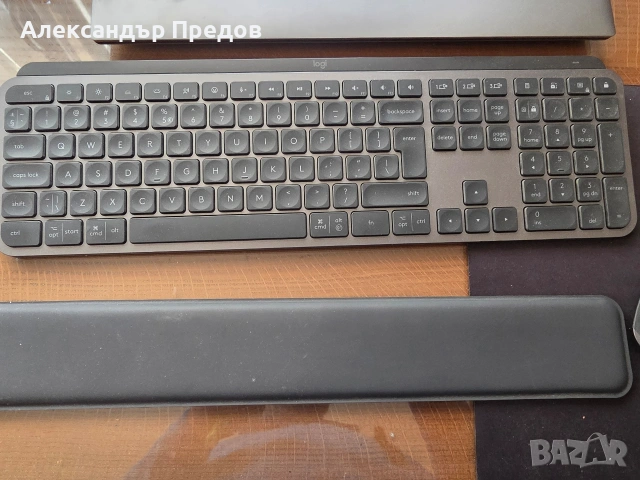 Комплект Logitech MX Keys S Combo, MX Keys S + MX Master 3S, 2.4GHz&Bluetooth, USB-C, Graphite, снимка 3 - Клавиатури и мишки - 54268082