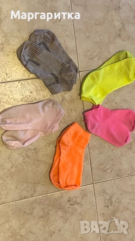 Подарявам дамско долнище и чорапи!, снимка 4 - Други - 52501542