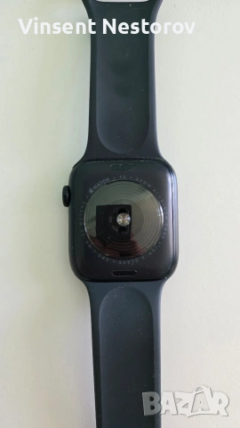 Apple Watch SE (2nd Gen) 44mm, снимка 3 - Смарт часовници - 54341397