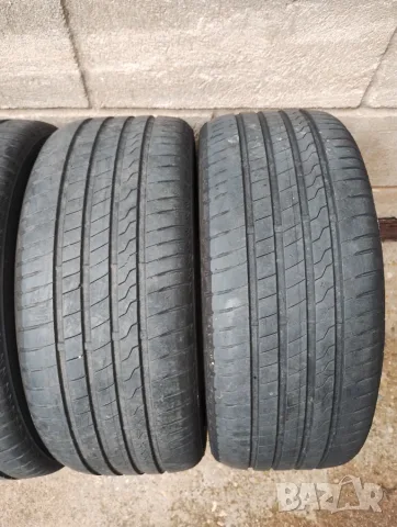 Firestone Roadhawk 235/45/17 дот 4719, снимка 3 - Гуми и джанти - 56485941