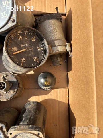 Уреди от самолет, снимка 2 - Антикварни и старинни предмети - 50496973