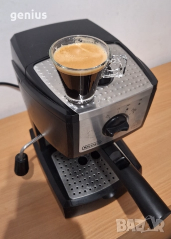Кафемашина Делонги Delonghi ec155, снимка 2 - Кафемашини - 52824907