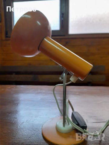 Ретро настолна лампа в отлично състояние, снимка 3 - Настолни лампи - 37315849