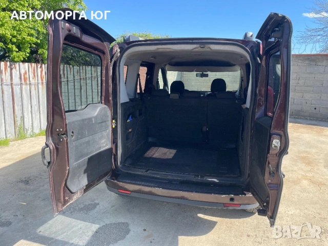 Fiat Doblo 1.6 Multidjet, снимка 7 - Автомобили и джипове - 54338472