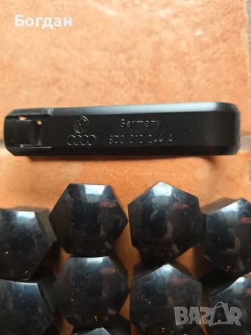 Капачки Audi VW Scoda Seat  17-ки, снимка 2 - Аксесоари и консумативи - 50238899