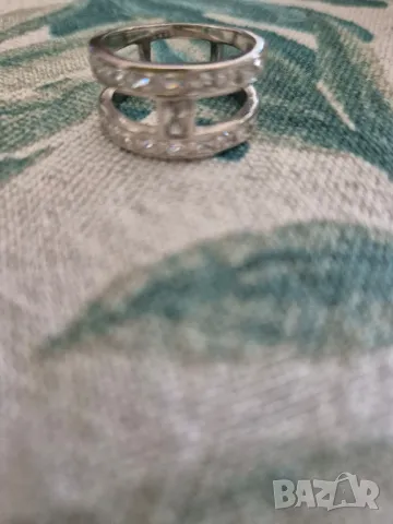 пръстен сребро и циркони, снимка 2 - Пръстени - 47641949
