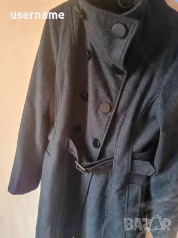 Guess дамско палто, снимка 2 - Палта, манта - 48470823