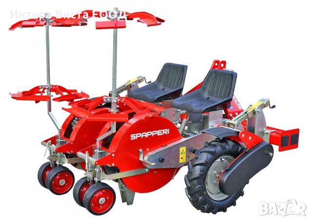 Посадъчна машина с перфориращи кофички за работа върху положено фолио