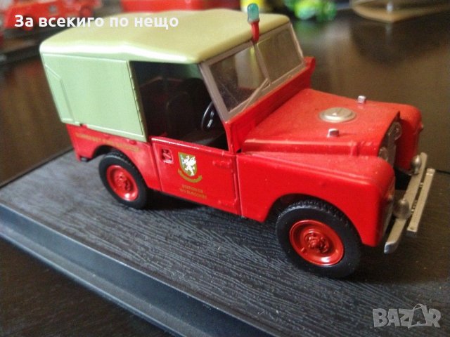 Макети на различни модели пожарни коли (Обява 3 ), снимка 12 - Колекции - 31589260
