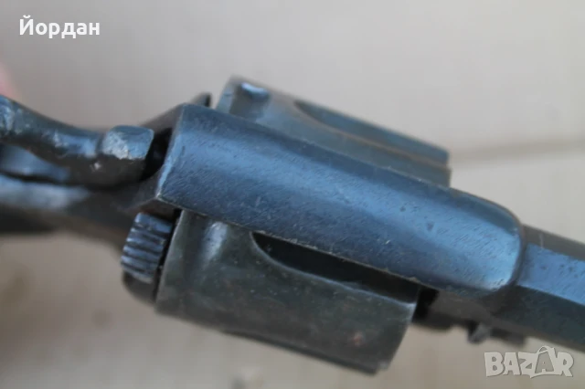 Револвер ''булдог'' , снимка 6 - Антикварни и старинни предмети - 51019221