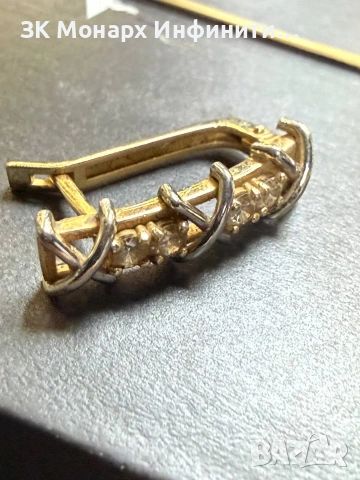 Златна обеца /585/