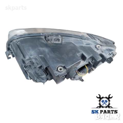 Десен фар за Audi A4 B7 / Ауди А4 Б7, снимка 3 - Части - 52424036