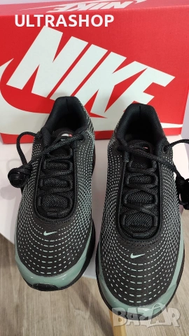 Нови с кутия Nike DN Номер 40 , снимка 3 - Маратонки - 53119497