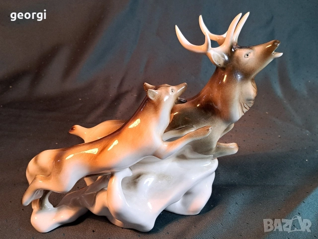 порцеланова статуетка Royal Dux Czechoslovakia елен , снимка 4 - Статуетки - 54175198