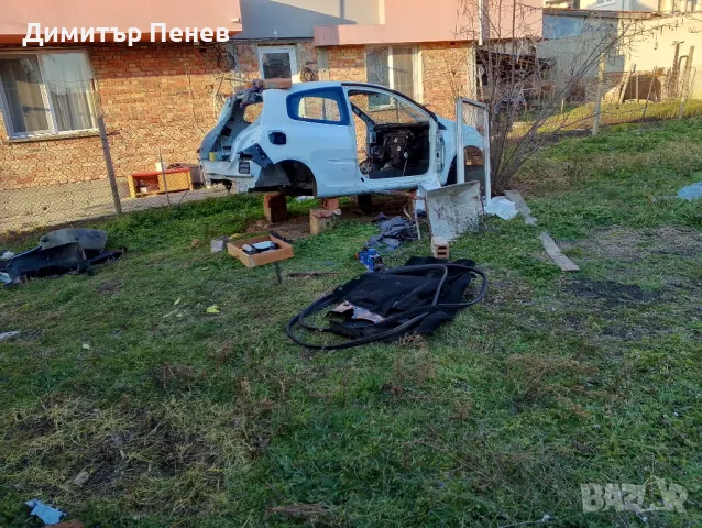Калници, панели, купе 2 врати за Рено Клио, снимка 2 - Части - 49276951