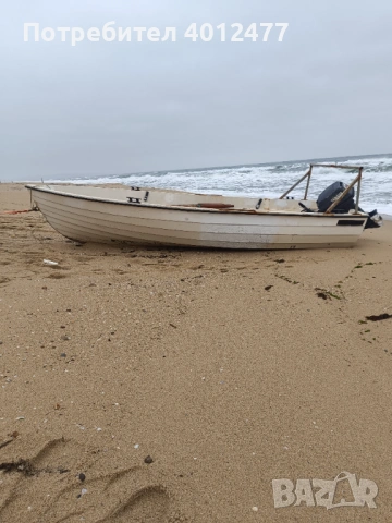 Продавам лодка с двигател , снимка 3 - Воден транспорт - 54181168
