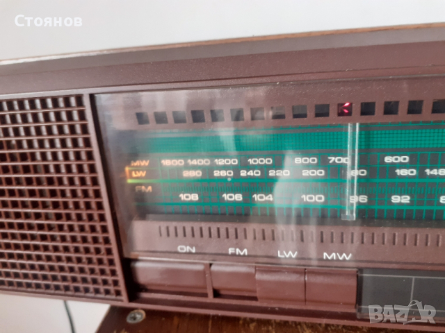 Радио Elta Heimradio 3210 Germany , снимка 8 - Радиокасетофони, транзистори - 44553407
