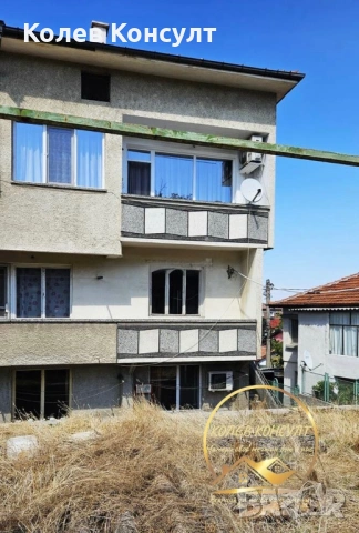 Два етажа от къща град Хасково,кв.Македонски.