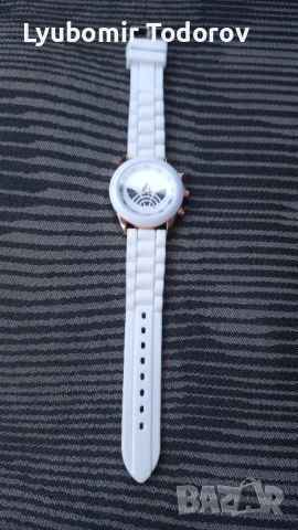 Часовник, снимка 3 - Дамски - 53379370
