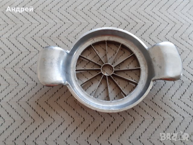 Стар уред за рязане на плодове, снимка 2 - Други ценни предмети - 29641118