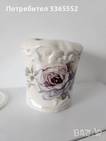 Поставка за четки за зъби , снимка 7 - Органайзери - 47555826