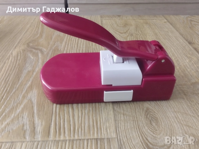 Ръчен Инструмент за Изработка на Пъзели (Puzzle Cutter)