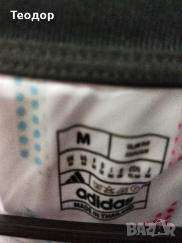 Продавам футболна тениска на Интер Маями на меси отзад.От сезон 2024-25, снимка 5 - Футбол - 52171145