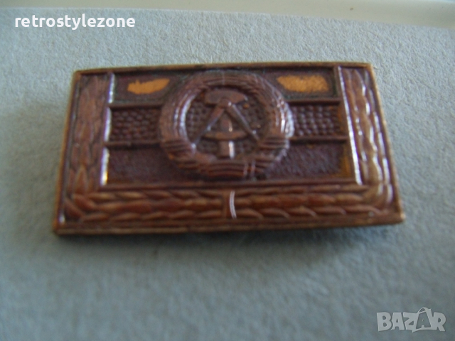 № 6152 стара германска значка - герб   - соц. период / ГДР /   - с кутийка, снимка 2 - Други ценни предмети - 36425335