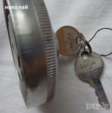 Части за ретро автомобил Вартбург 353W нови и употребявани оригинални DDR, снимка 13 - Части - 37008350