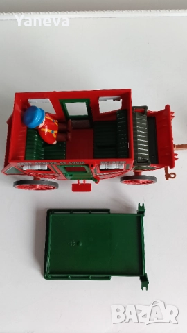 Playmobil Western" ,  дилижанс, теглен от кон, с надпис "RENO-DENVER-ST.LOUIS EXPRESS".  , снимка 10 - Коли, камиони, мотори, писти - 52987308