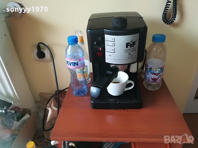 кафемашина с ръкохватка и цедка, снимка 5 - Кафемашини - 29767664