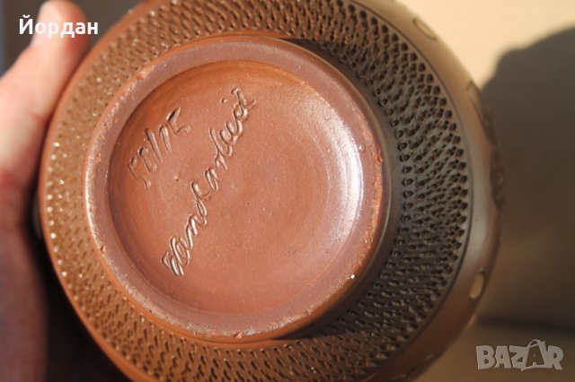 Керамична ваза , снимка 8 - Антикварни и старинни предмети - 44420642