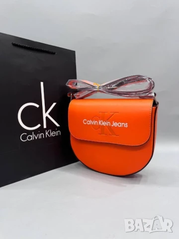 чанти Calvin Klein , снимка 7 - Чанти - 50750905