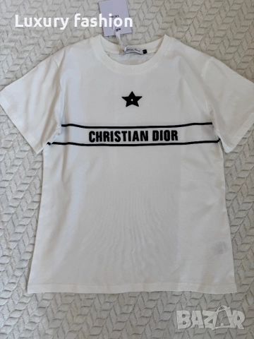 Дамско тениски Dior, снимка 8 - Тениски - 52875937