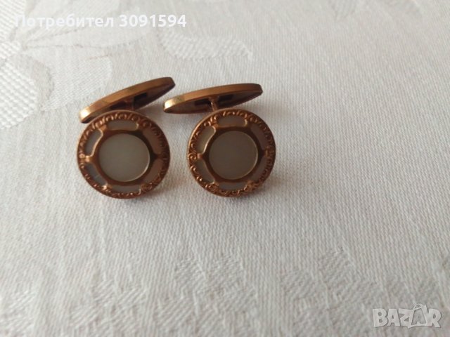 Бутонели , копчета за ръкавели на риза със седеф, снимка 6 - Антикварни и старинни предмети - 44384985