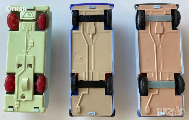 Лот 3бр.  стари соц. колички-играчки, снимка 10 - Колекции - 32741854