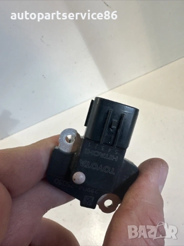 Дебитомер за въздух за Toyota Prius 1.8 Hybrid (2018) 22204-75030, снимка 3 - Части - 54218615