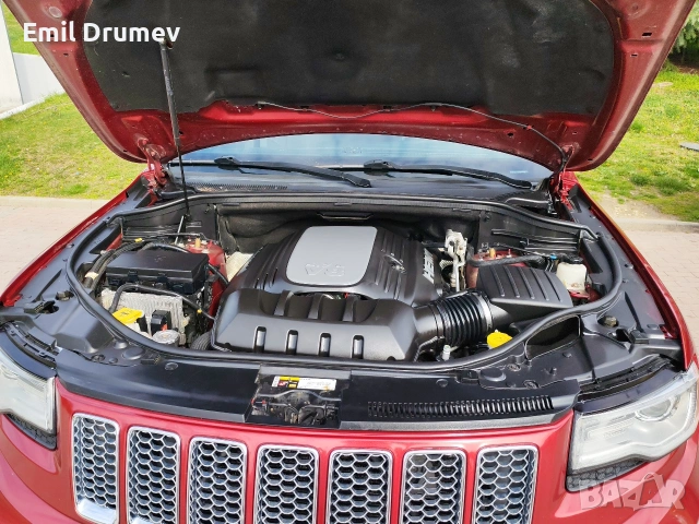 🔥 Jeep Grand Cherokee SUMMIT – 5.7 HEMI: Мощност и Лукс в едно! 🔥, снимка 6 - Автомобили и джипове - 54073982
