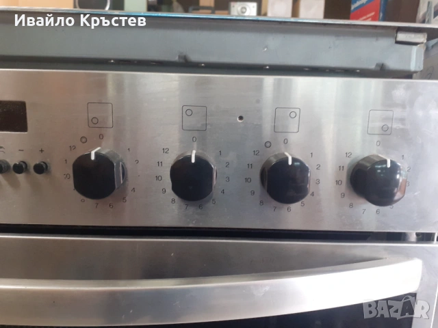 Продавам фурна за вграждане с керамични котлони , снимка 6 - Печки, фурни - 54352990