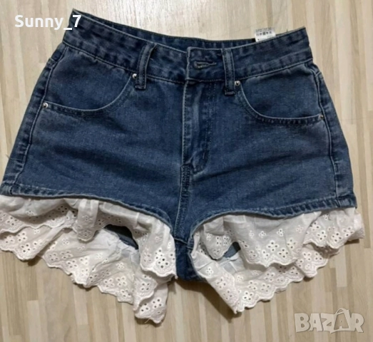 Нови дънкови къси панталони размер XXS/XS/S