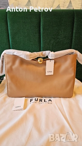 Furla Sfera Soft Shoulder Bag L