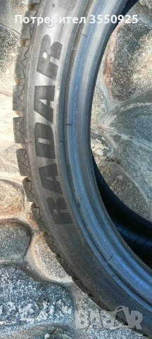 Зимни гуми 225/40/18 Radar Alpin , снимка 6 - Гуми и джанти - 53149522