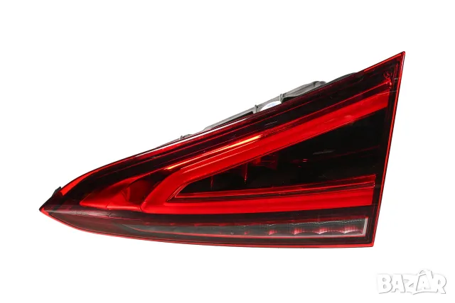 A1779061800 | Употребяван десен стоп на капака на багажника Mercedes-Benz
