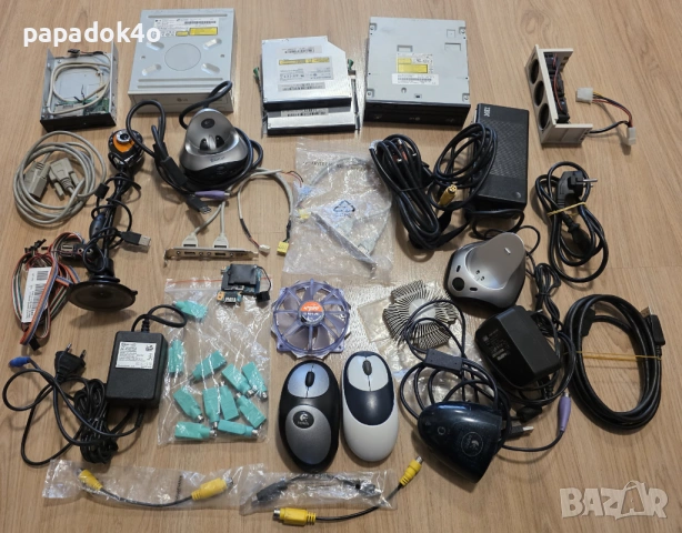 dvd, SD card reader, logitech мишка, displayport 