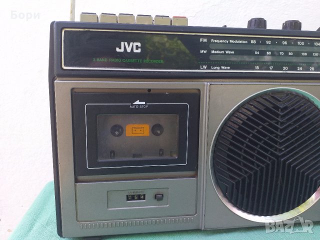 JVC RC-232L Касетофон с радио, снимка 2 - Радиокасетофони, транзистори - 29269095